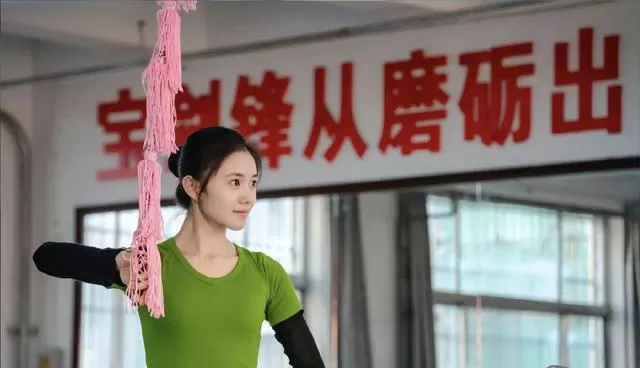 刘浩存主演央视剧《主角》开播，忆秦娥角色引发观众关注 - 细节速览